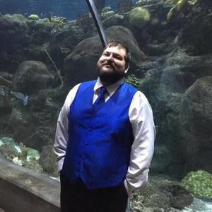 Meet your Posher, Casey